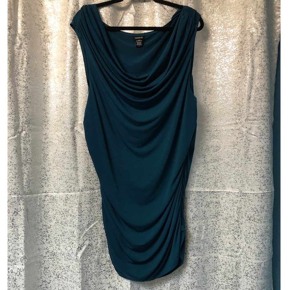 Torrid Teal Ruched Cowl Neck Sleeveless Top – Size 3
